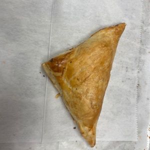 Meet your Posher, Faruq